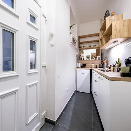 Apartament Just Fine